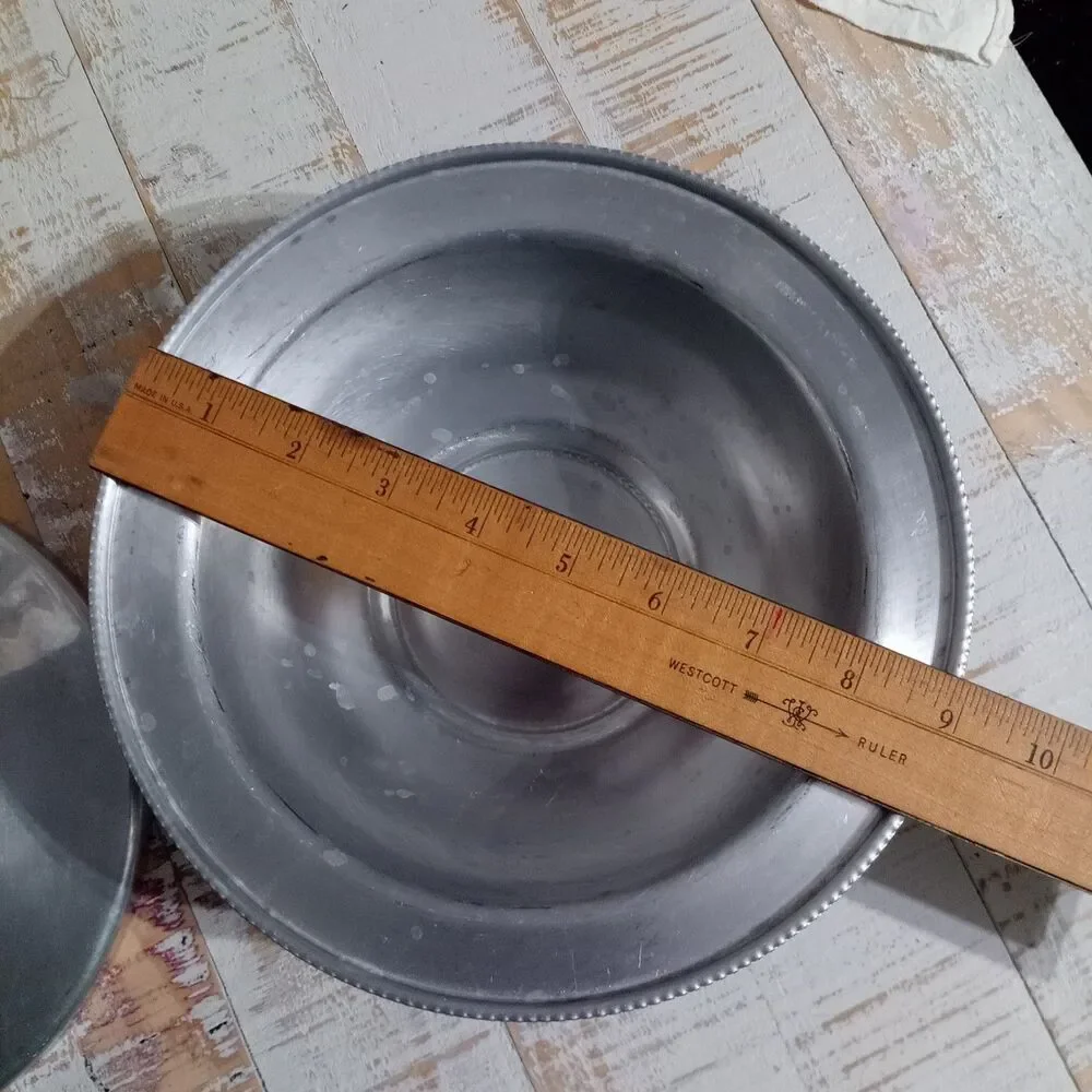 Vintage BW Buenilum Hammered Aluminum Casserole Serving Dish Pyrex Glass Insert